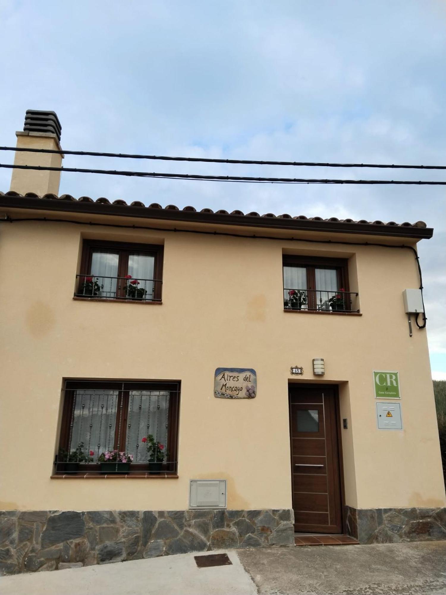 Casa Rural Aires Del Moncayo Lituenigo 外观 照片